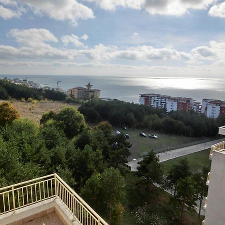 Panoramic Sea View Apartment Crown, Pools And Beach, Sveti Vlas Esterno foto